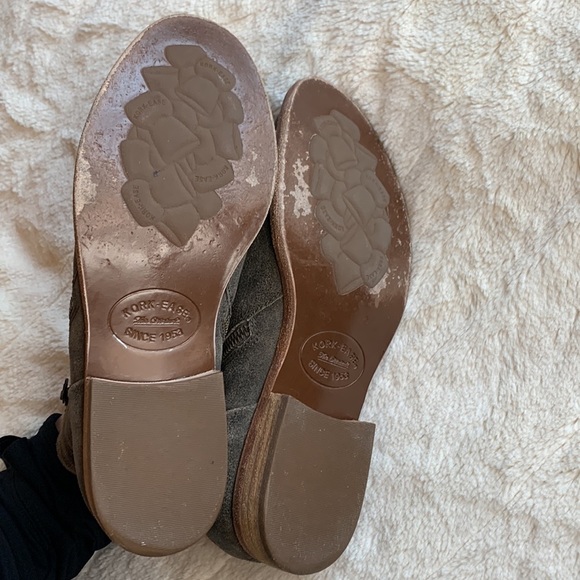 Kork-Ease Riley Taupe Distressed Tan Bootie Size 7 - Picture 12 of 12